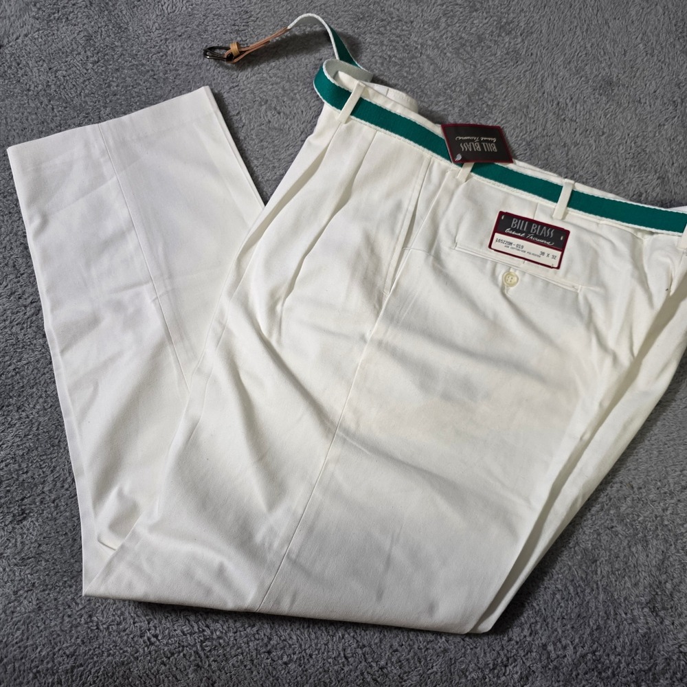 Bill Blass Mens 38x32 Casual Trousers White Pleated Chinos Vintage With Belt USA